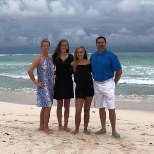 Meet your Posher, Bud